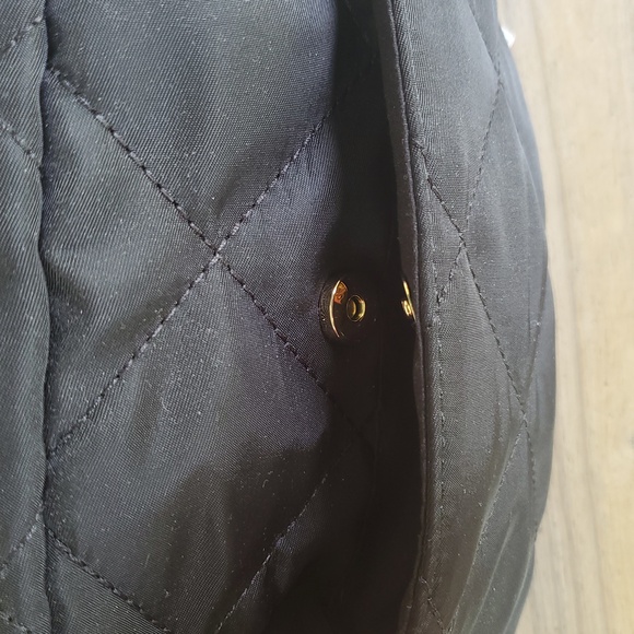 BearPaw Quilted Black Crossbody with Gold Accents - Picture 4 of 8